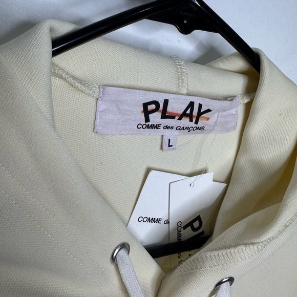 Comme Des Garcons Play Heart-Patch Hoodie Off White Men’s Large - Picture 2 of 6